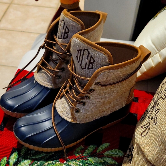 MarleyLily Rain boots - Picture 2 of 7
